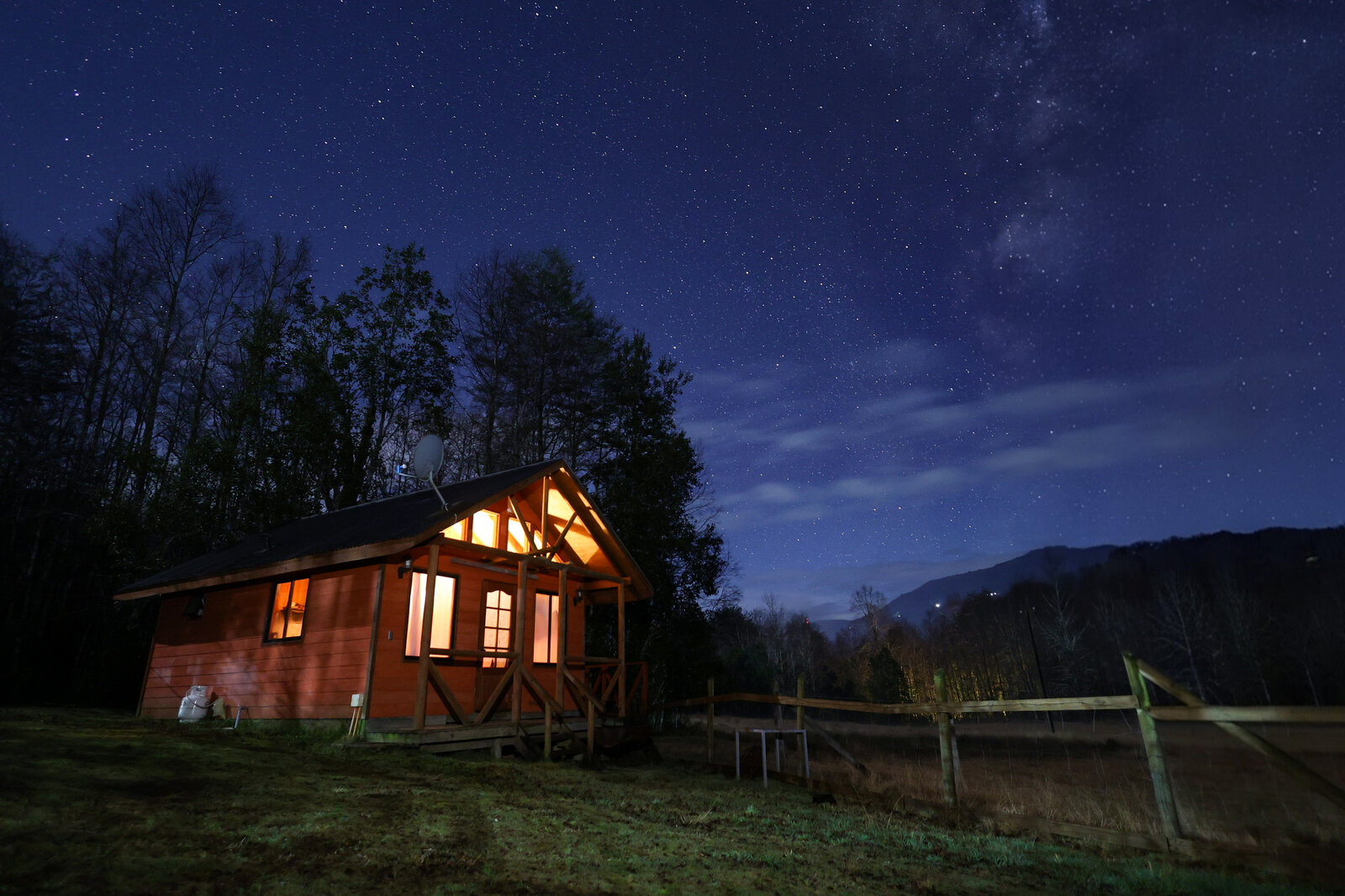 Noche estrellada en el campo